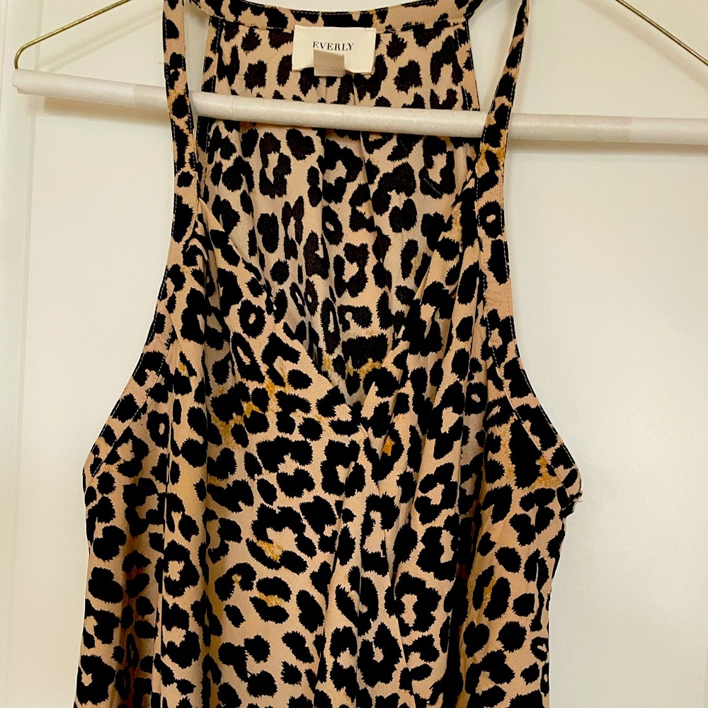 Leopard print top